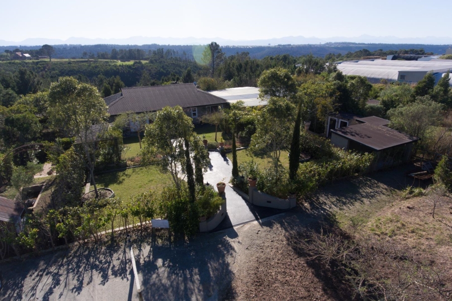 8 Bedroom Property for Sale in Airport Western Cape